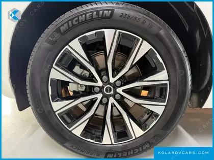 VOLVO XC60 B5 ULTRA BRIGHT