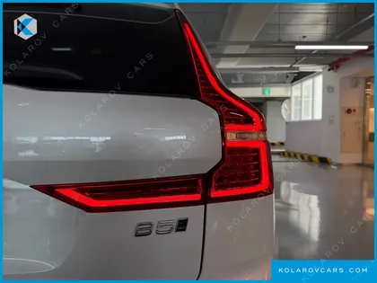 VOLVO XC60 B5 ULTRA BRIGHT