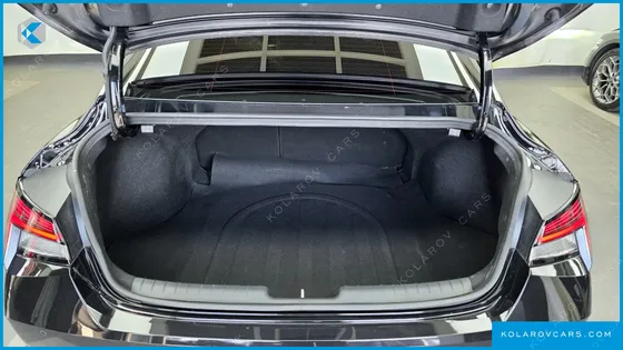 HYUNDAI ELANTRA (AVANTE) INSPIRATION