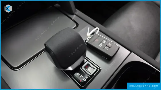 LAND ROVER DISCOVERY SPORT P250 S