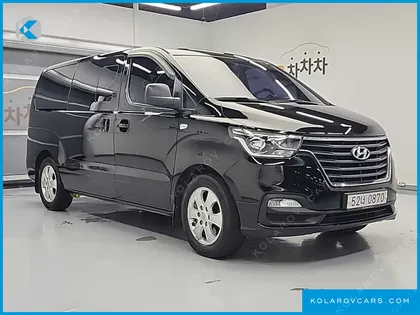 HYUNDAI STAREX URBAN 9-SEATER