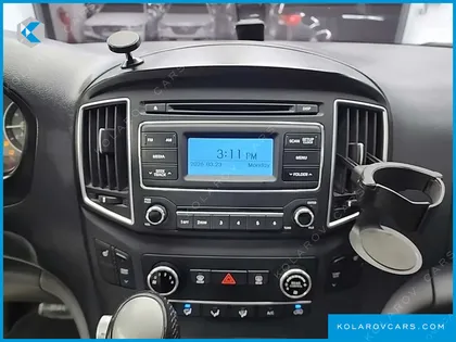HYUNDAI STAREX URBAN 9-SEATER