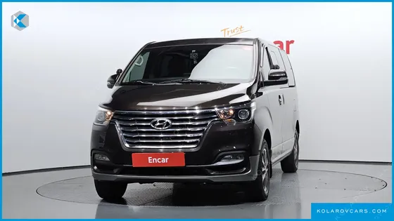 HYUNDAI STAREX 4WD URBAN 9-SEATER