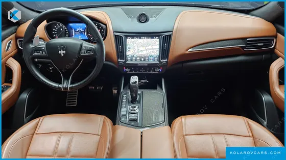 MASERATI LEVANTE 3.0 AWD GRANSPORT