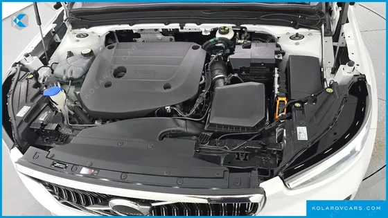 VOLVO XC40 B4 ULTIMATE BRIGHT