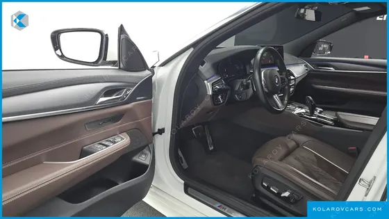 BMW GRAN TURISMO (GT) 620D M SPORT