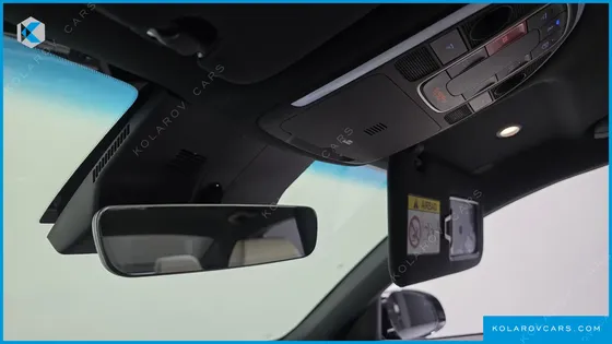 GENESIS G70 GASOLINE 2.5T 4WD