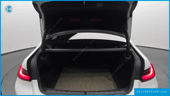 BMW 3 SERIES 320I LUXURY