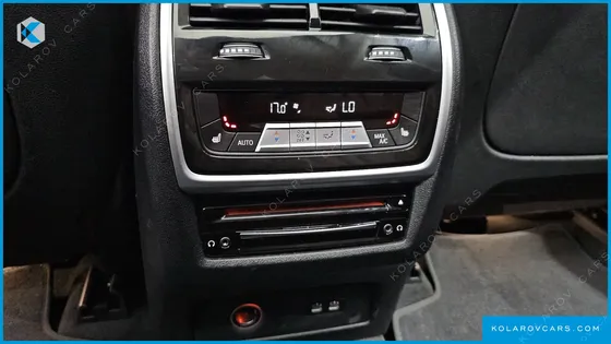 BMW X7 XDRIVE 40D DESIGN PURE EXCELLENCE 7-SEATER