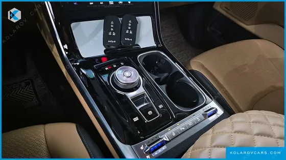 KIA CARNIVAL 9-SEATER SIGNATURE