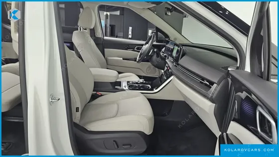 KIA CARNIVAL 7-SEATER SIGNATURE