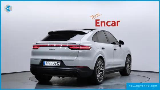 PORSCHE CAYENNE 3.0 COUPE PLATINUM EDITION