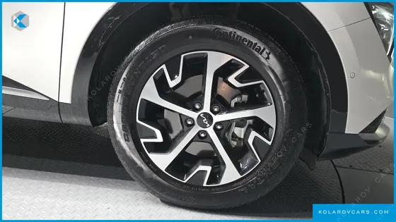 KIA SPORTAGE SIGNATURE 2WD