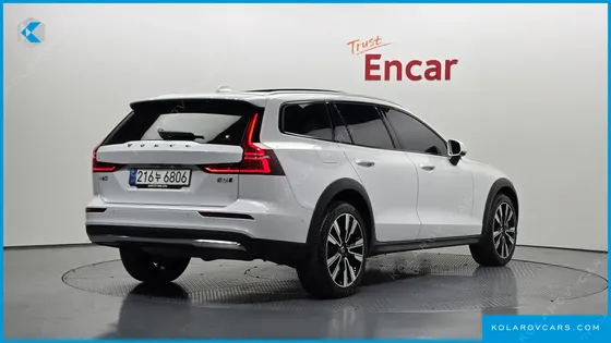 VOLVO V60 B5 ULTIMATE AWD