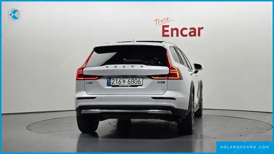VOLVO V60 B5 ULTIMATE AWD