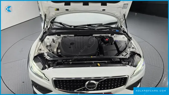 VOLVO V60 B5 ULTIMATE AWD