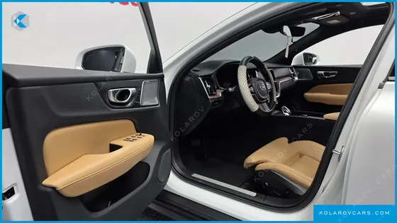 VOLVO V60 B5 ULTIMATE AWD