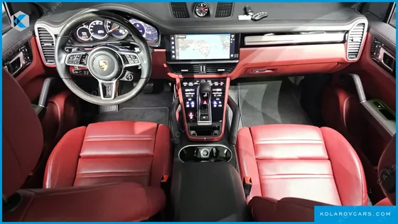 PORSCHE CAYENNE 3.0 COUPE PLATINUM EDITION
