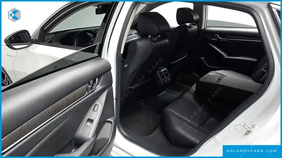 HONDA ACCORD 2.0 HYBRID TOURING