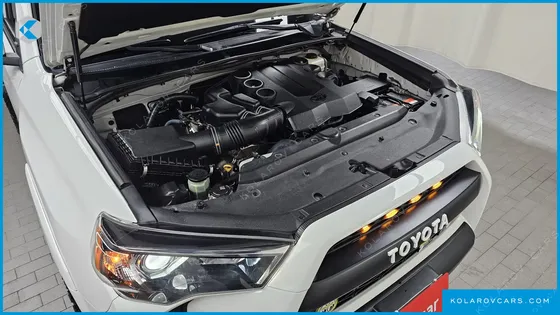 TOYOTA 4RUNNER V6 4WD SR5