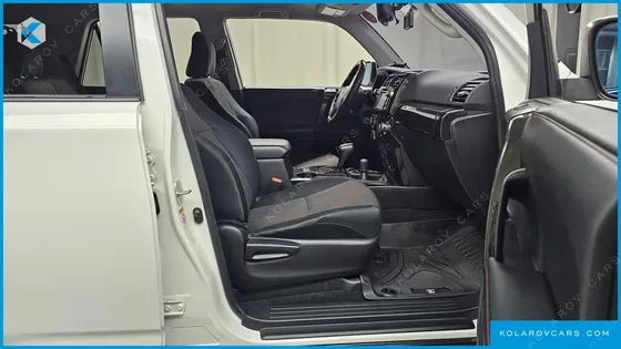 TOYOTA 4RUNNER V6 4WD SR5