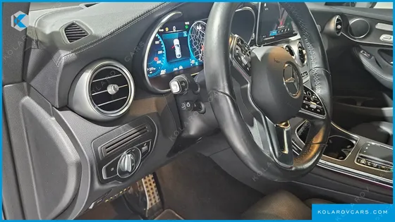 MERCEDES GLC-CLASS GCL300 4MATIC COUPE