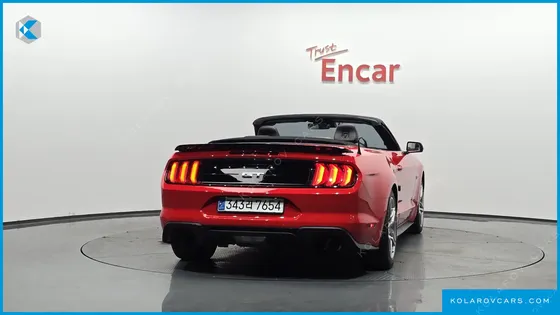 FORD MUSTANG GT CONVERTIBLE