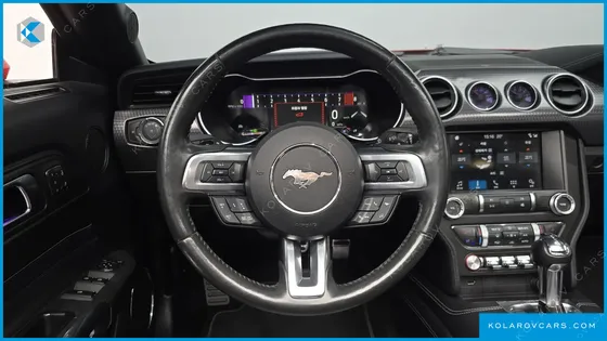 FORD MUSTANG GT CONVERTIBLE