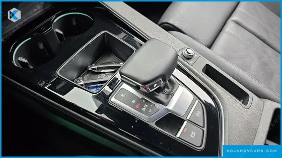 AUDI A4 40 TFSI PREMIUM