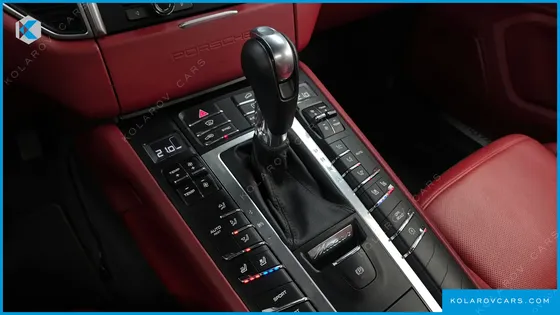 PORSCHE MACAN 3.6 TURBO
