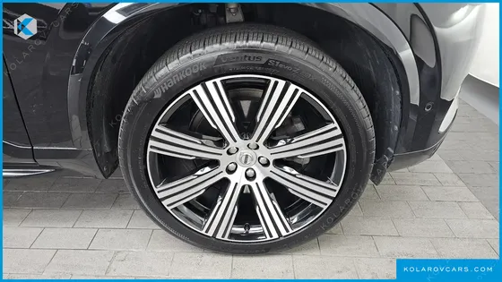 VOLVO XC90 B6 INSCRIPTION