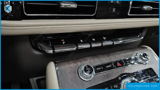 LINCOLN AVIATOR 3.0 RESERVE  AWD