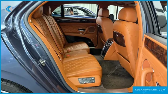 BENTLEY FLYING SPUR 6.0