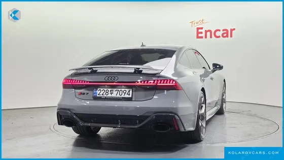 AUDI RS7 4.0 TFSI QUATTRO PERFORMANCE