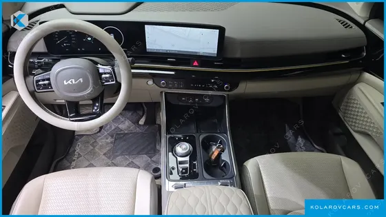 KIA CARNIVAL 7-SEATER SIGNATURE