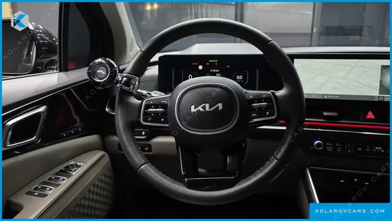 KIA CARNIVAL GASOLINE 9-SEATER SIGNATURE