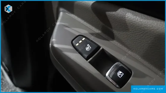 KIA CARNIVAL GASOLINE 9-SEATER SIGNATURE