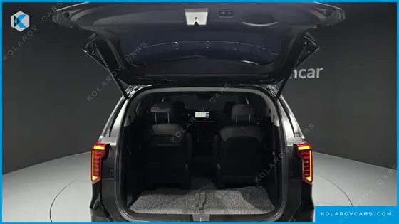 KIA CARNIVAL GASOLINE 9-SEATER SIGNATURE