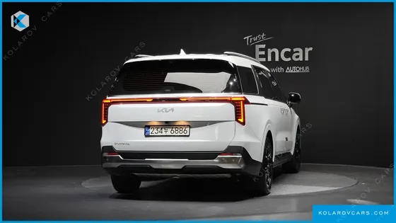 KIA CARNIVAL 9-SEATER NOBLESSE