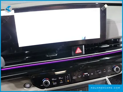 KIA CARNIVAL HEV 9-SEATER HI-LIMOUSINE