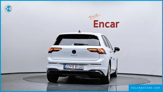 VOLKSWAGEN GOLF 2.0 TDI PREMIUM