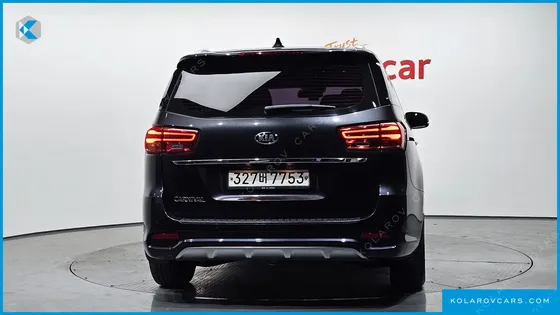 KIA CARNIVAL 9-SEATER PRSTIGE