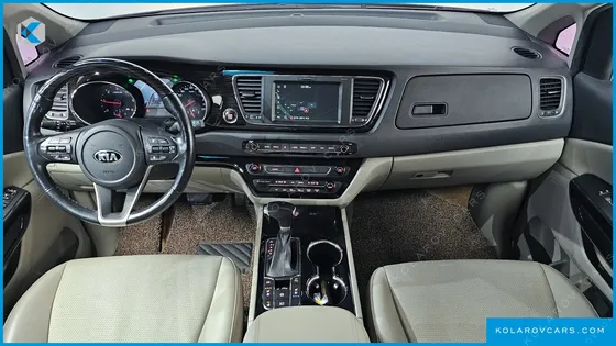 KIA CARNIVAL 9-SEATER PRSTIGE