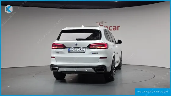 BMW X5 M50I