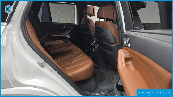 BMW X5 M50I