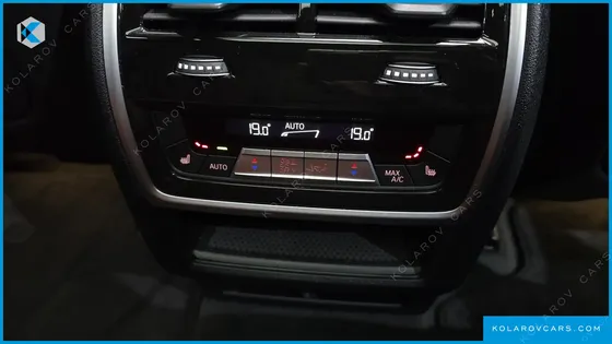 BMW X5 M50I