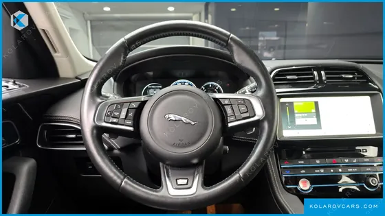 JAGUAR F-PACE 20D R-SPORT
