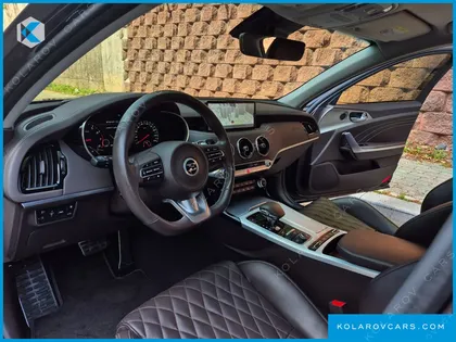 KIA STINGER 2.5 MASTERS