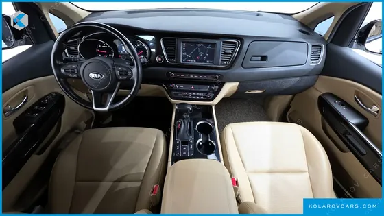 KIA CARNIVAL 9-SEATER PRSTIGE