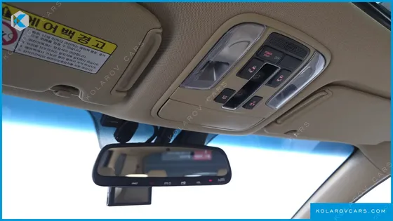 KIA CARNIVAL 9-SEATER PRSTIGE